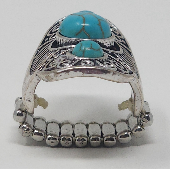 Turquoise Color Stone Southwest Style Concho Stretch Statement Ring - Picture 4 of 14
